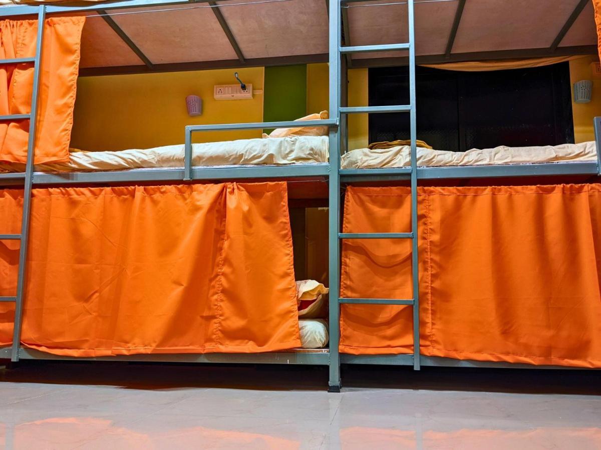 Awaara Backpackers Hostel, אליבג מראה חיצוני תמונה
