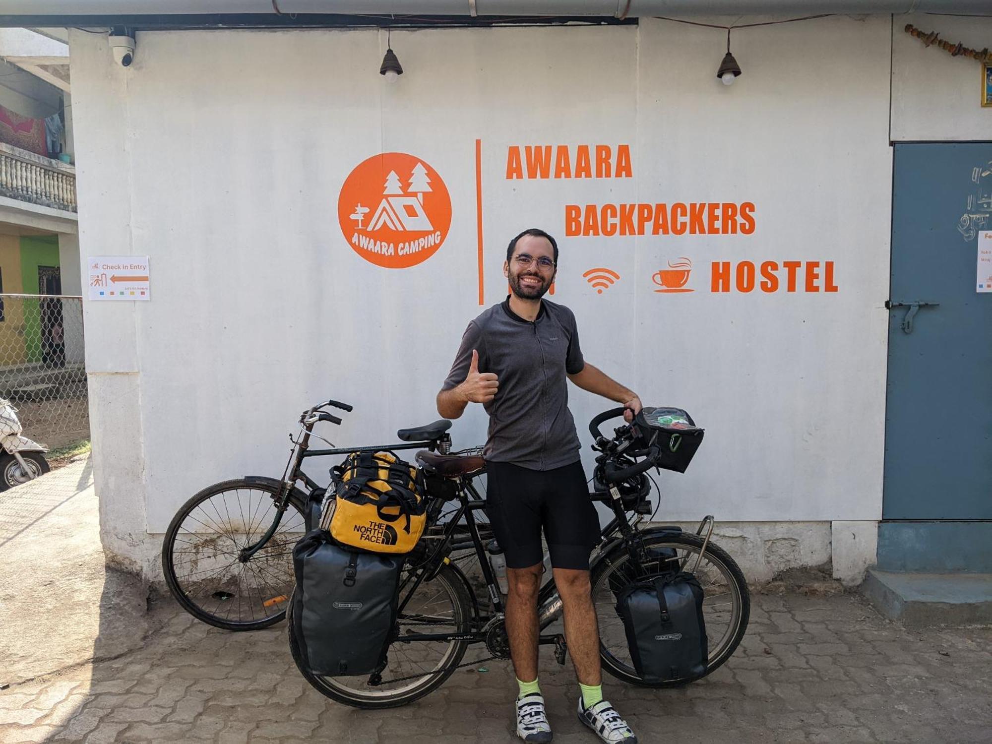 Awaara Backpackers Hostel, אליבג מראה חיצוני תמונה